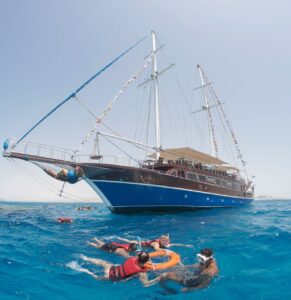 رحلة مركب البايرتس في الغردقة | Pirates Sailing Boat Hurghada