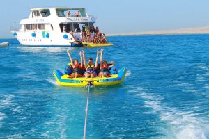 رحلة البنانا بوت والتيوبا في الغردقة | Banana Boat and Sofa In Hurghada